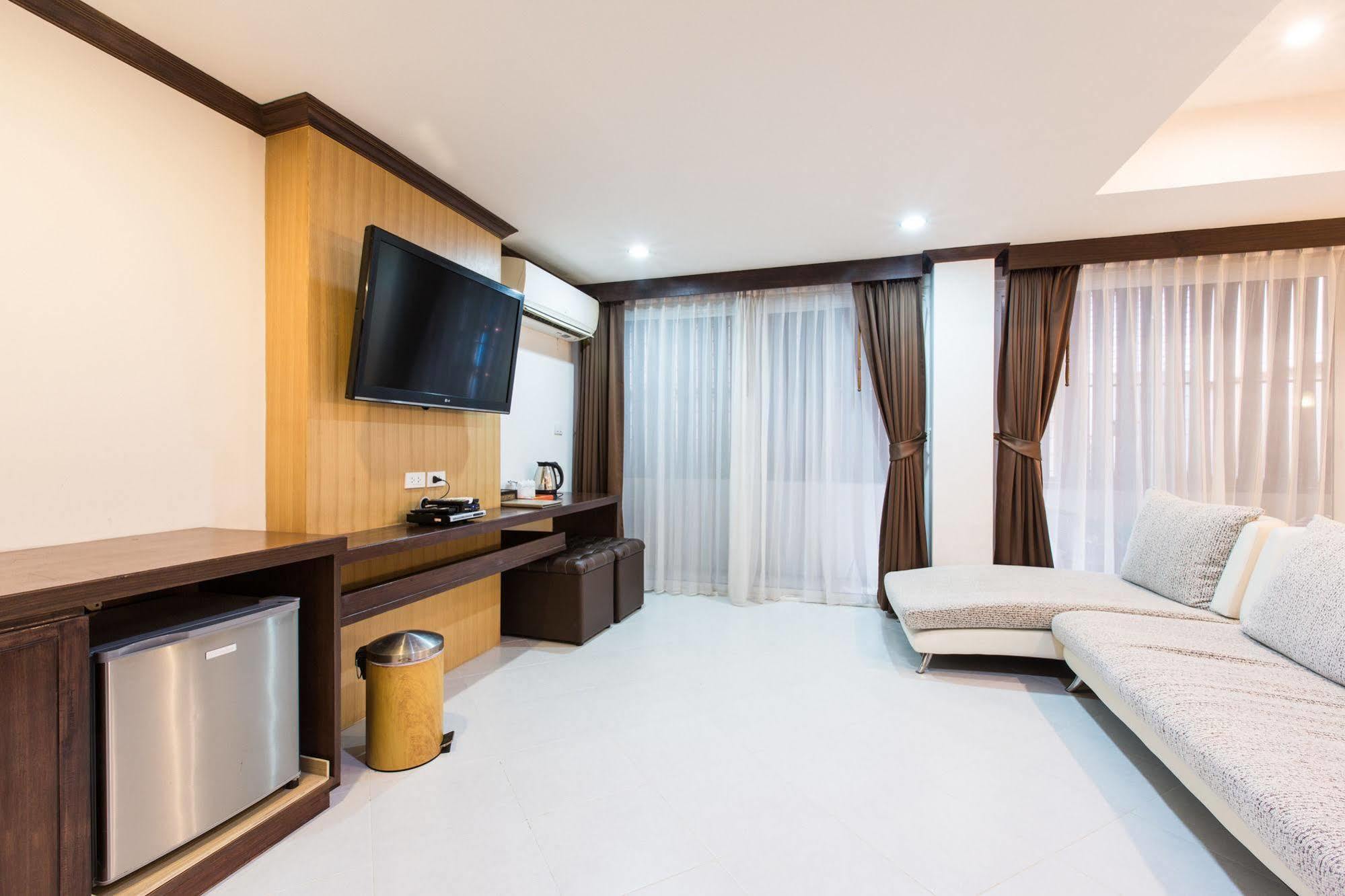 The Nine Hotel @ Ao Nang Esterno foto